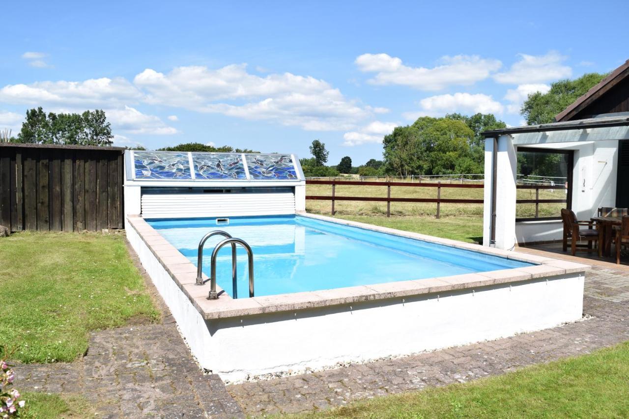 Landhaus Hideaway Mit Aussenpool, Sauna Und Kamin Bosau Eksteriør billede
