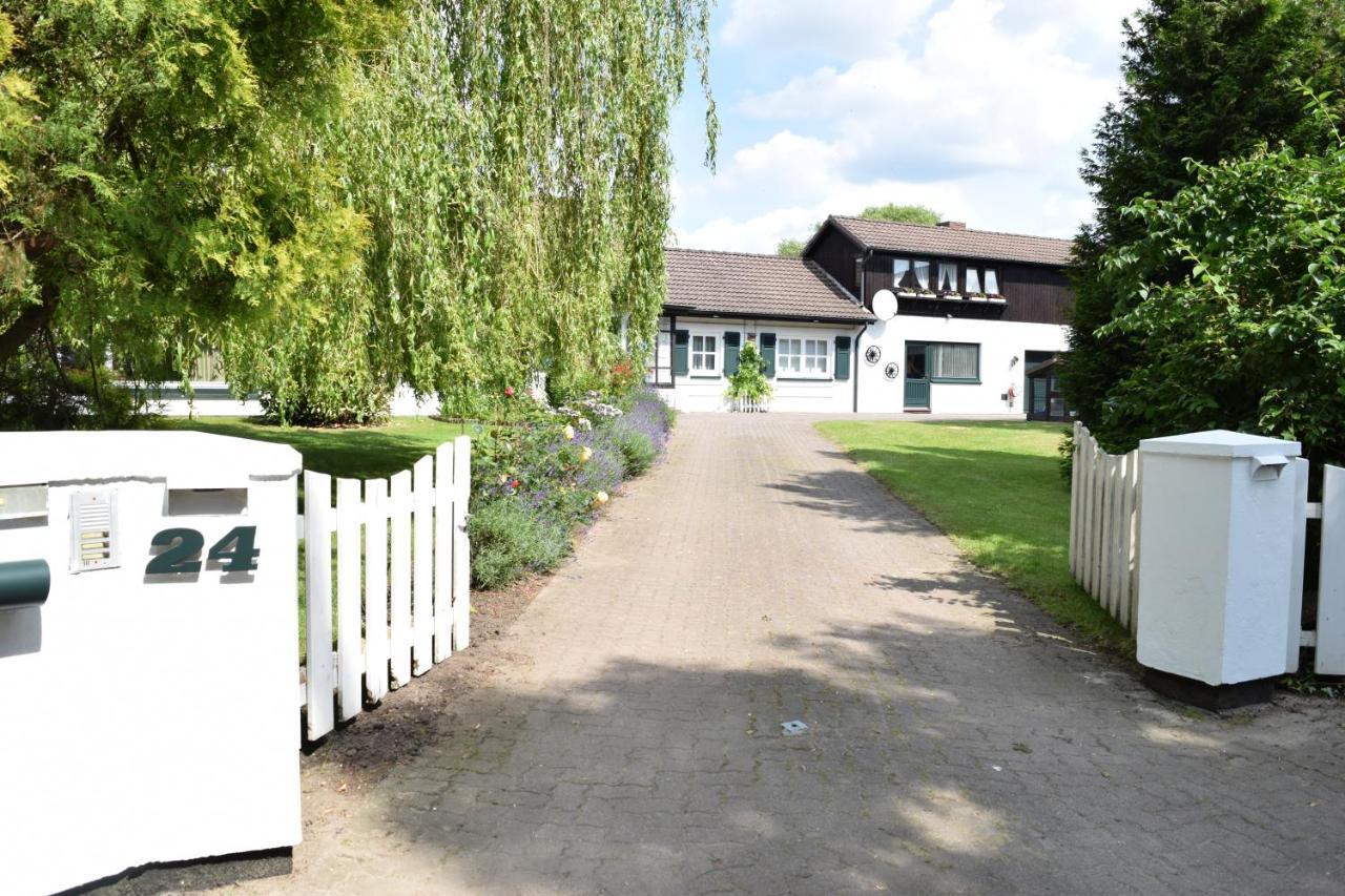 Landhaus Hideaway Mit Aussenpool, Sauna Und Kamin Bosau Eksteriør billede